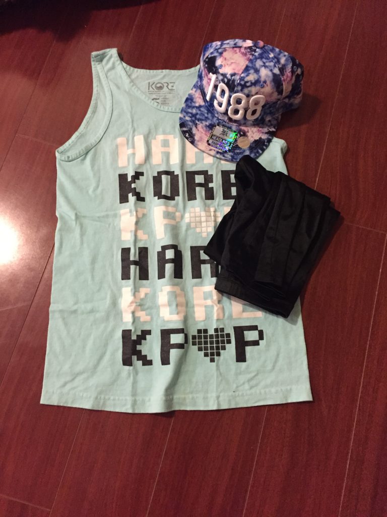 Mari's outfit