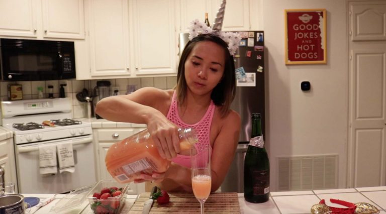 Low Carb Halloween Cocktails