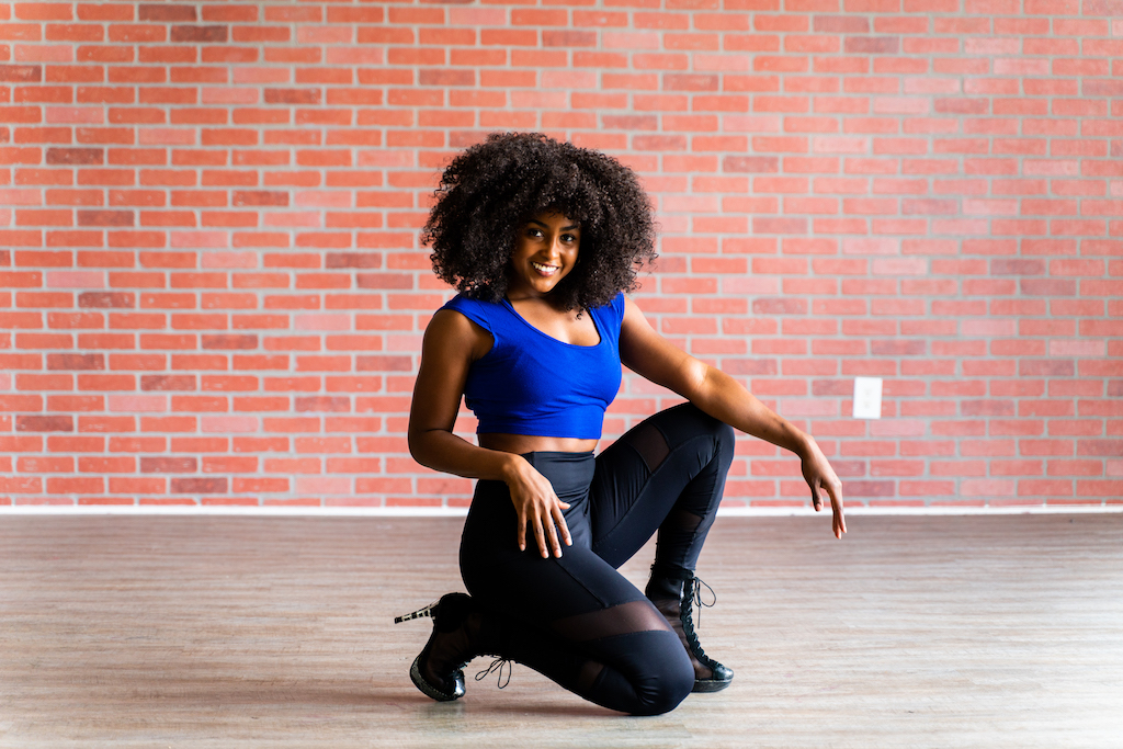 kaleila high heels dance instructor
